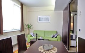 Apartma Anka ***